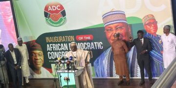 Atiku ya bukaci Tinubu ya sauka daga mulki, ya ce rangwamen man fetur na kwanaki 30 ya fallasa gazawar gwamnatinsa
