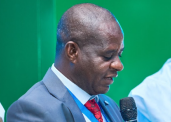 Babban editan PREMIUM TIMES ya kare bincikensa na neman digiri na uku a fannin aikin jarida na haɗin guiwa