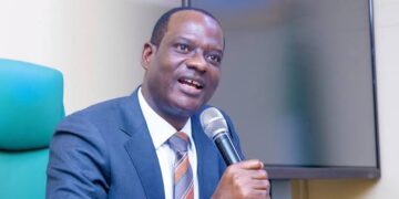 Oyedele ya ce ba za a dawo da tallafin man fetur ko tsarin canjin kuɗaɗe da ake yi da ba